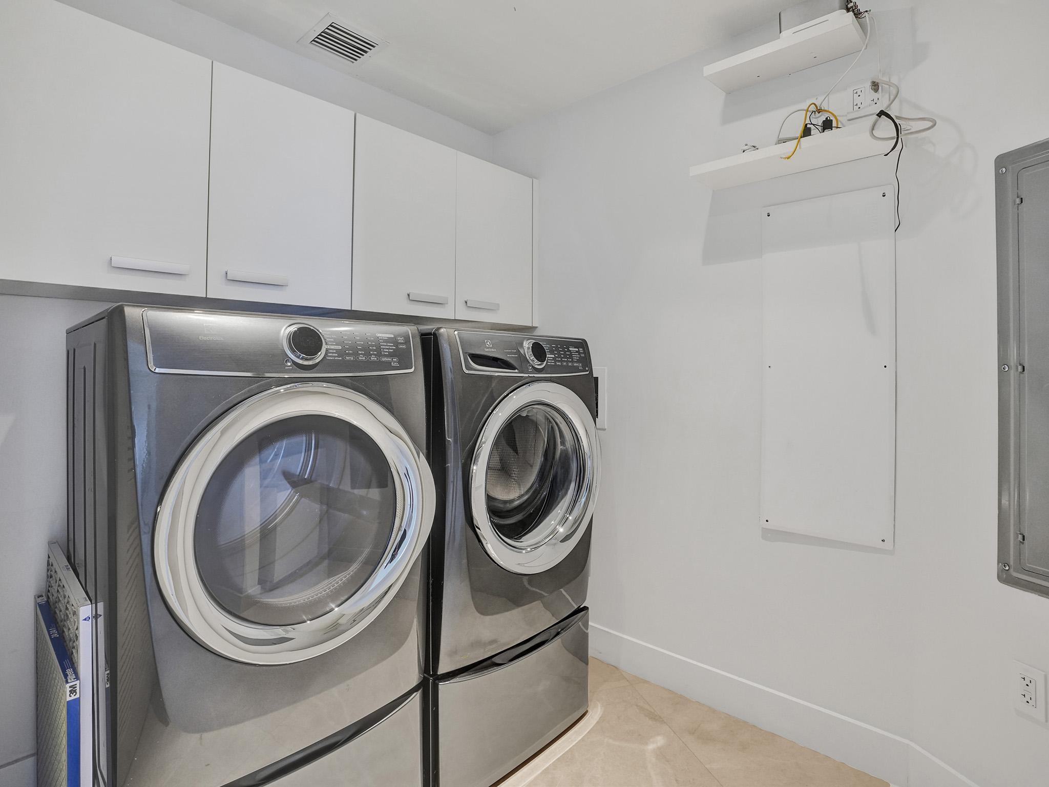 Paramount Residences - Residential