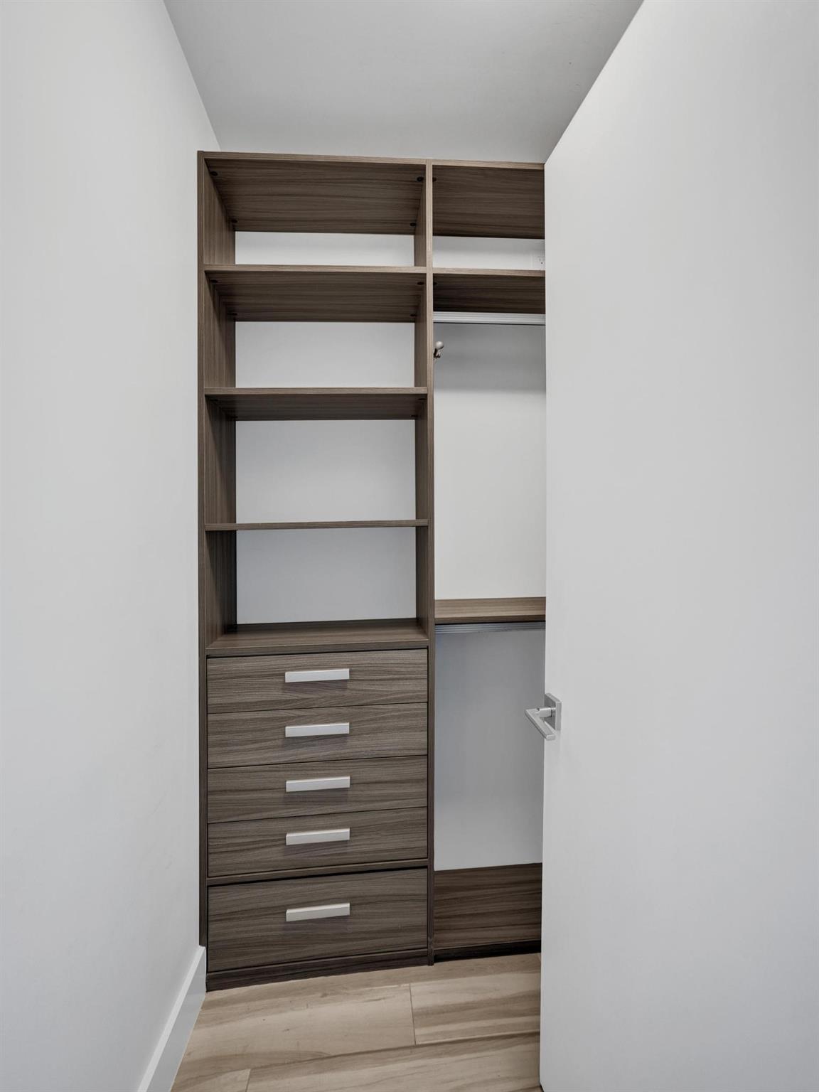 Paramount Residences - Residential