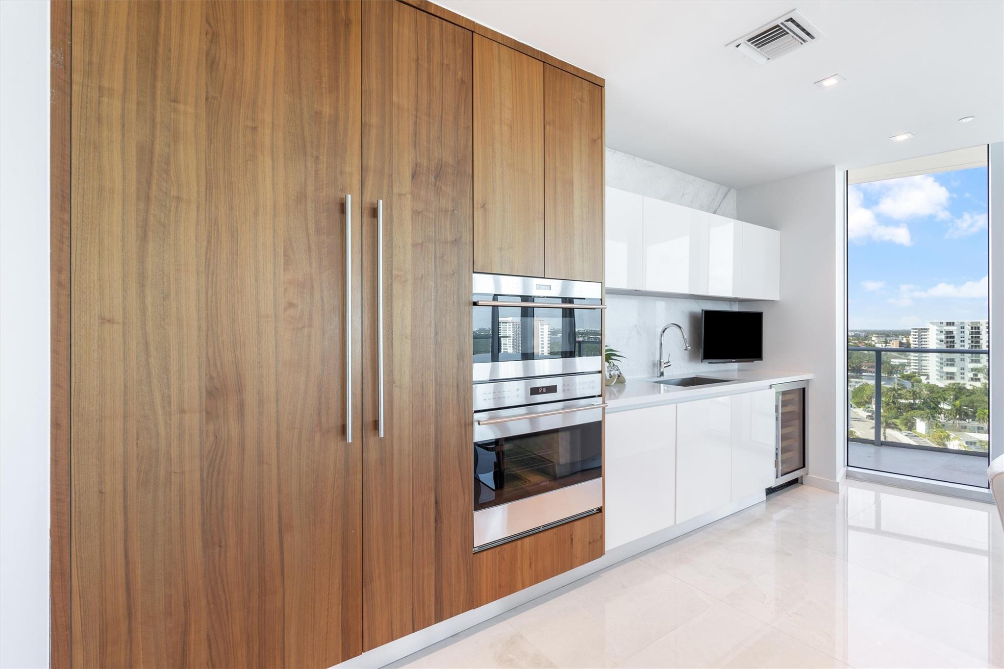 Paramount Residences - Residential