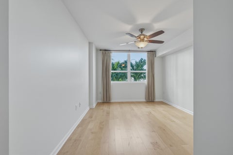 Tiny photo for 600 W Las Olas Boulevard #806S, Fort Lauderdale, FL 33312 (MLS # B26087526)