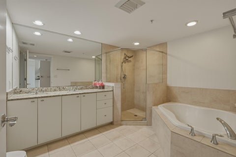 Tiny photo for 600 W Las Olas Boulevard #806S, Fort Lauderdale, FL 33312 (MLS # B26087526)