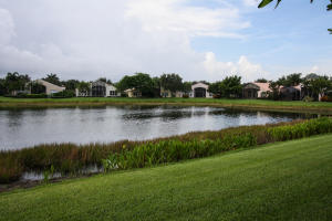 VALENCIA ISLES - Residential