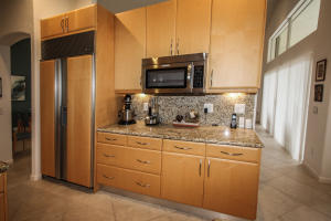 VALENCIA ISLES - Residential