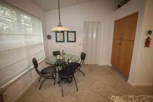 VALENCIA ISLES - Residential