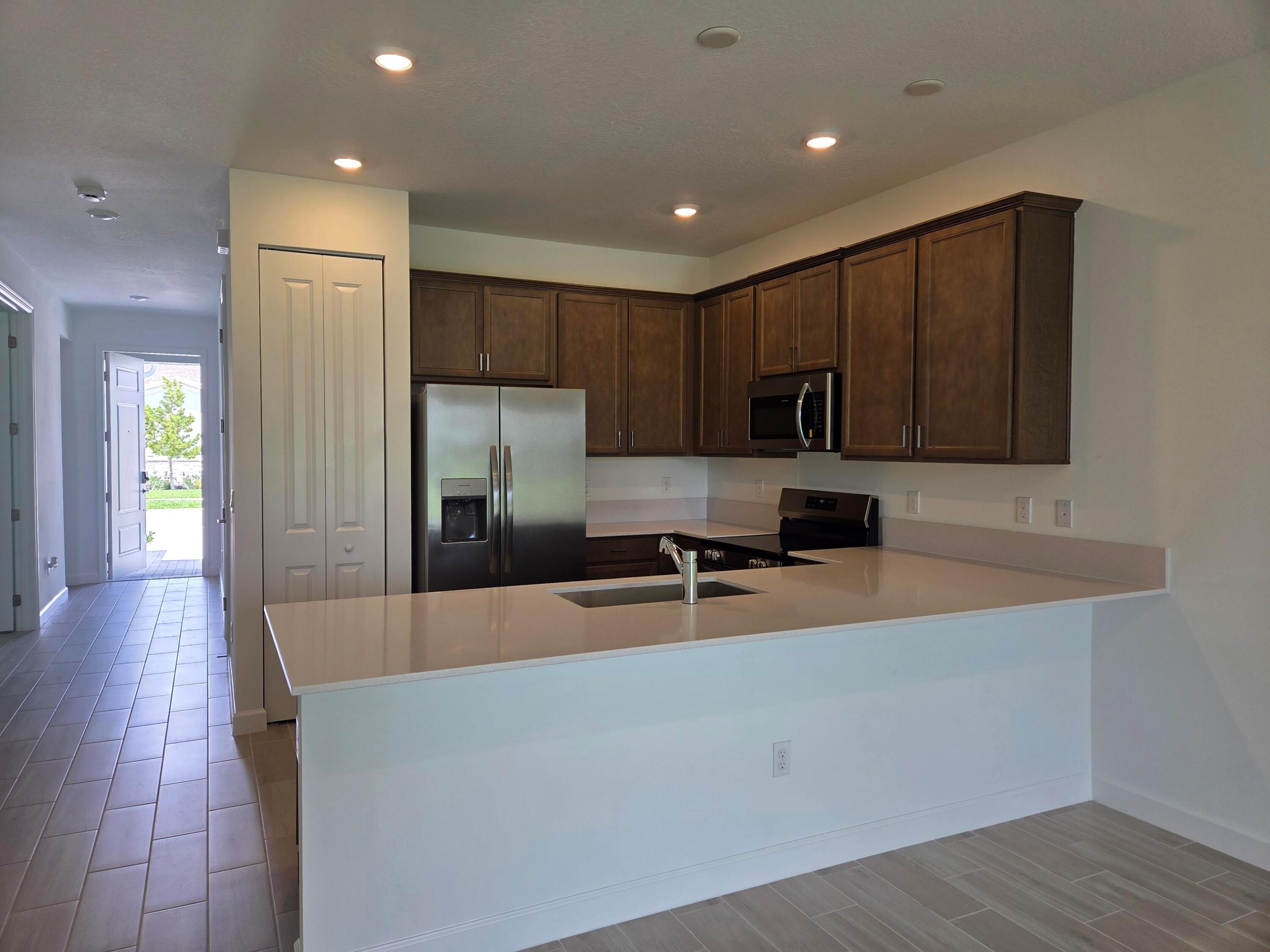 DELRAY TRAILS AT VILLA DELRAY PUD POD C REPL - Residential Lease