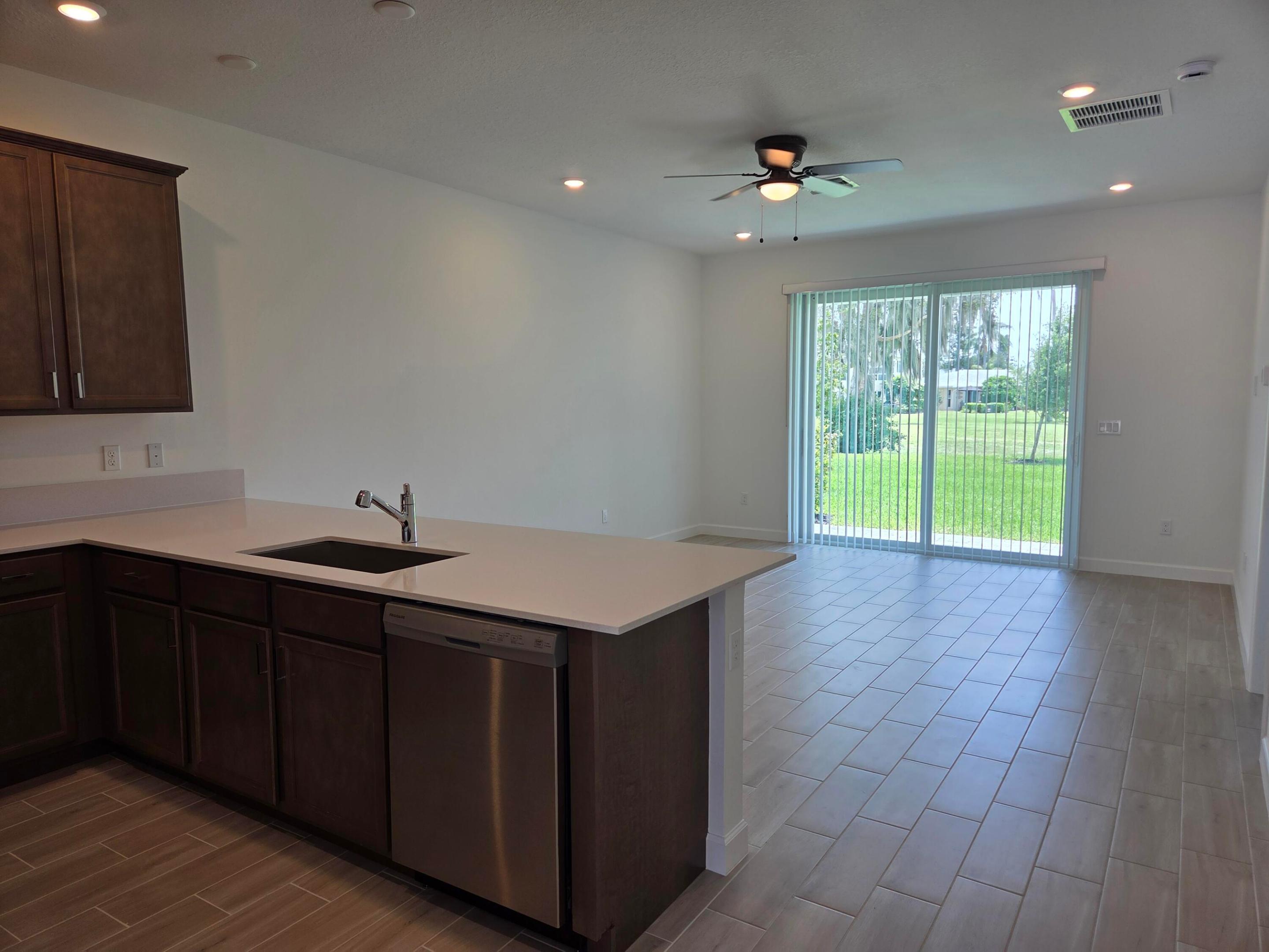 DELRAY TRAILS AT VILLA DELRAY PUD POD C REPL - Residential Lease