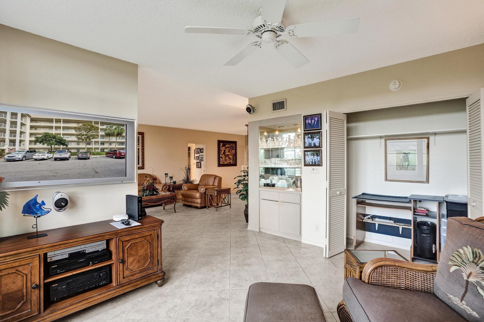 NO 93 PALM-AIRE COUNTRY CLUB - Residential