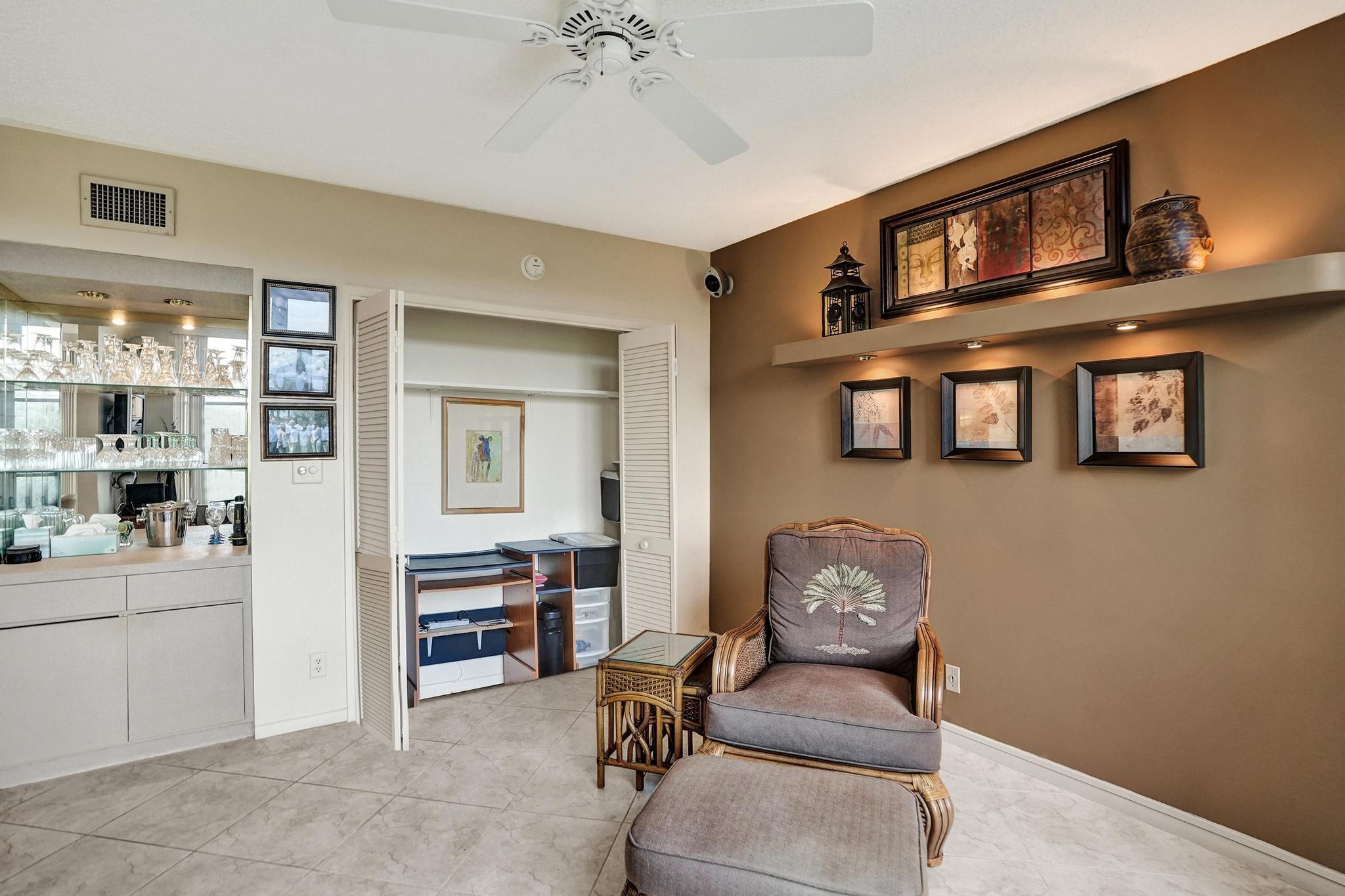 NO 93 PALM-AIRE COUNTRY CLUB - Residential