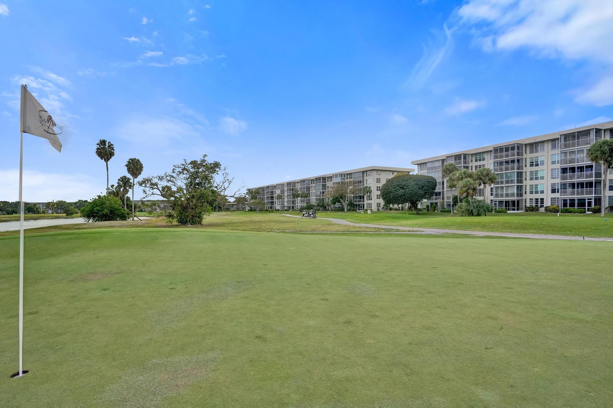 NO 93 PALM-AIRE COUNTRY CLUB - Residential