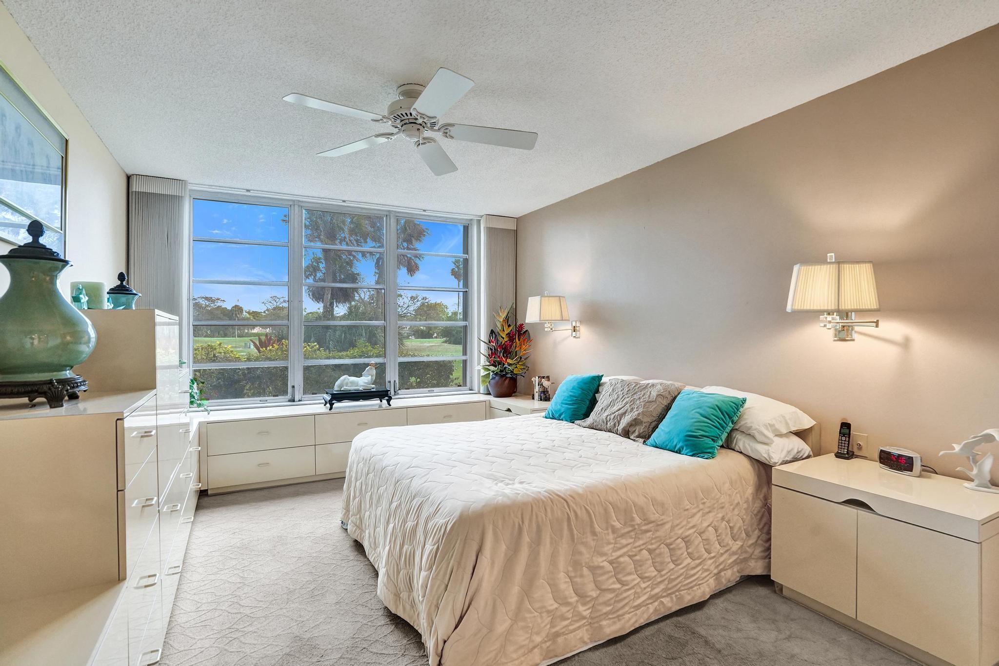 NO 93 PALM-AIRE COUNTRY CLUB - Residential