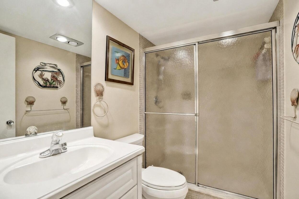 NO 93 PALM-AIRE COUNTRY CLUB - Residential