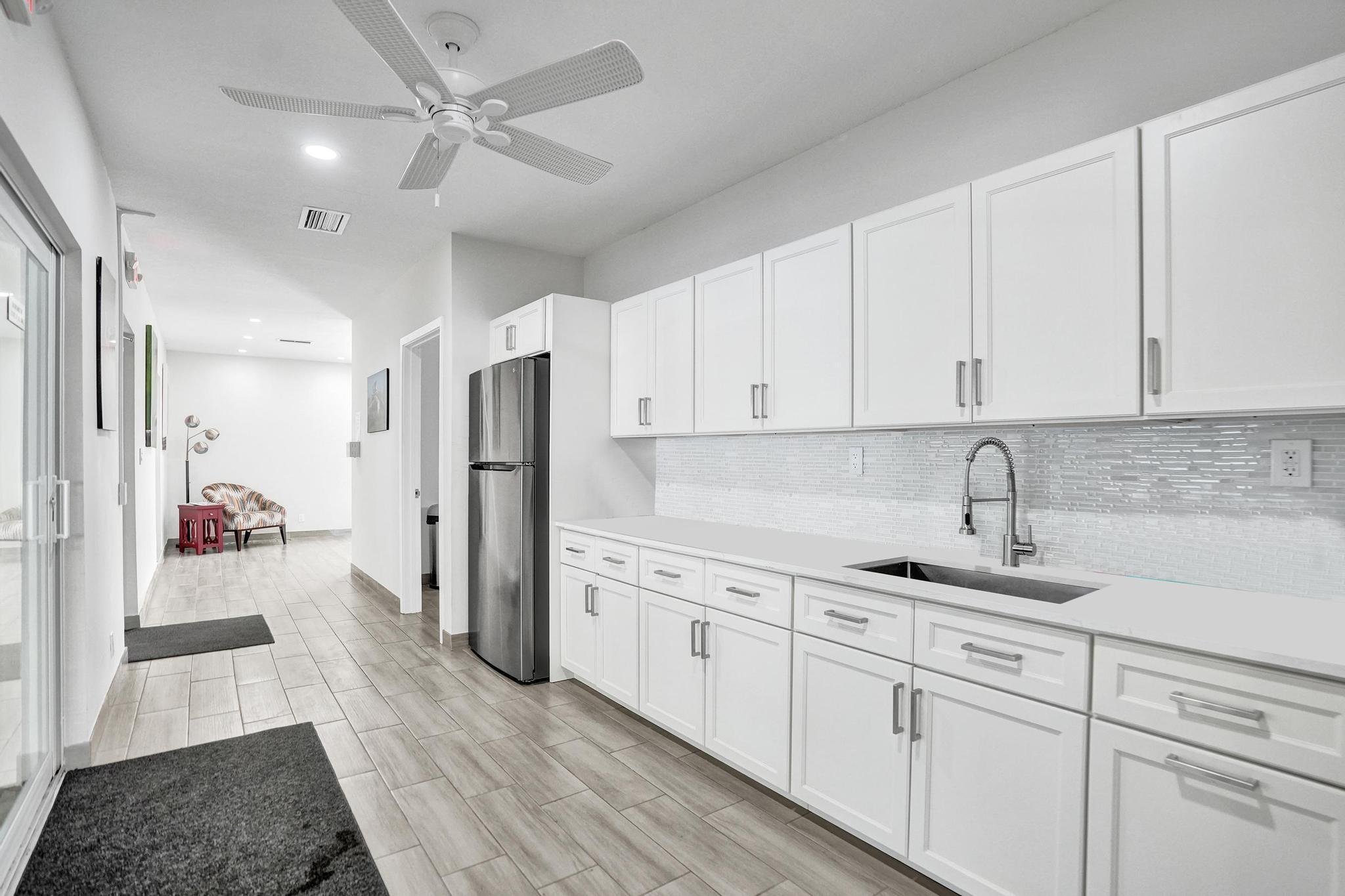 NO 93 PALM-AIRE COUNTRY CLUB - Residential