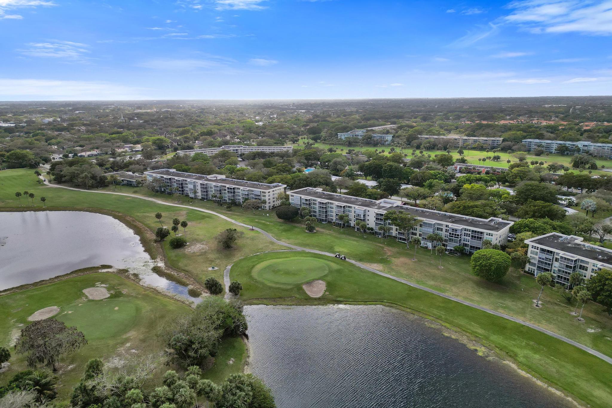 NO 93 PALM-AIRE COUNTRY CLUB - Residential