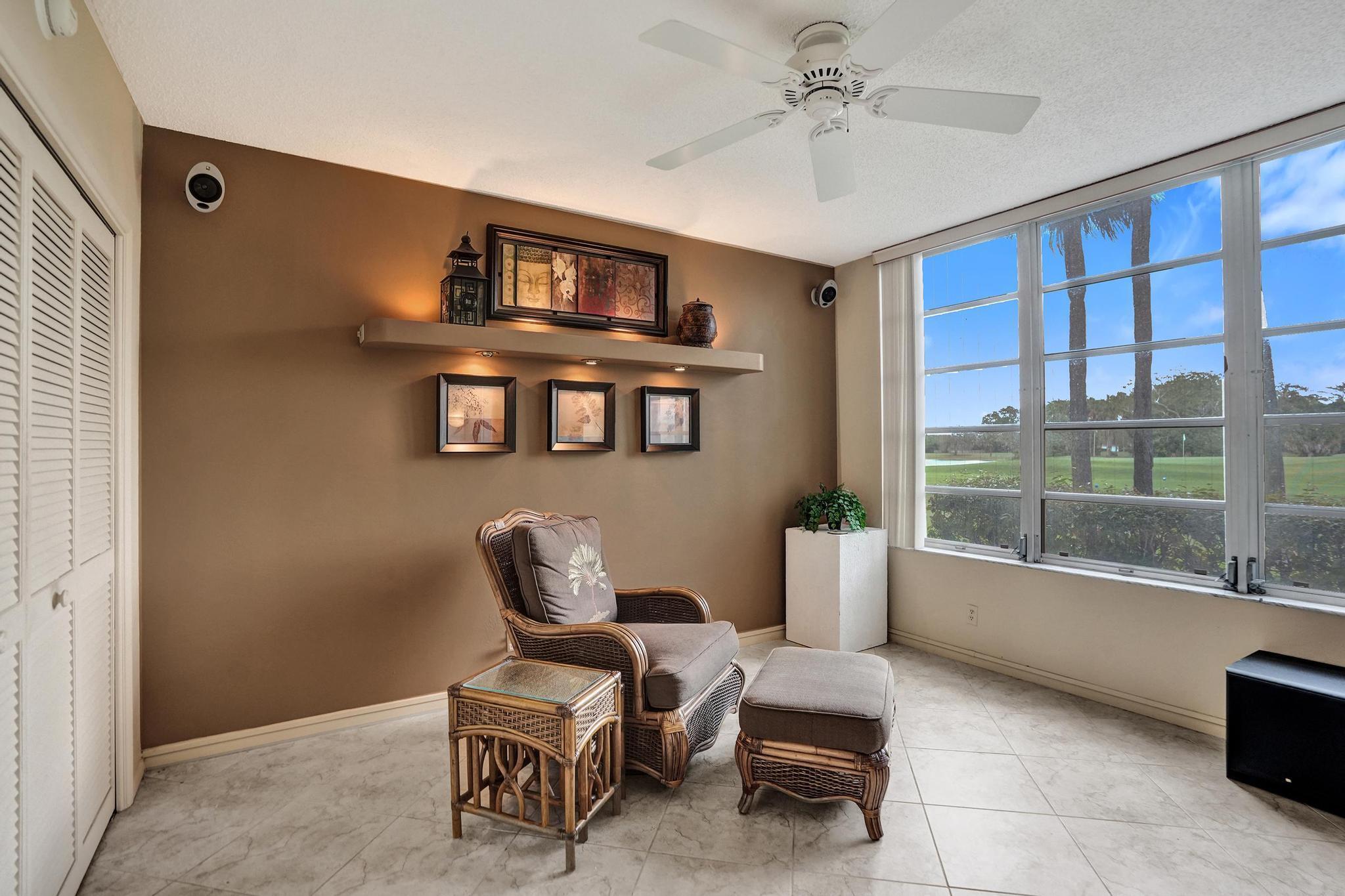 NO 93 PALM-AIRE COUNTRY CLUB - Residential