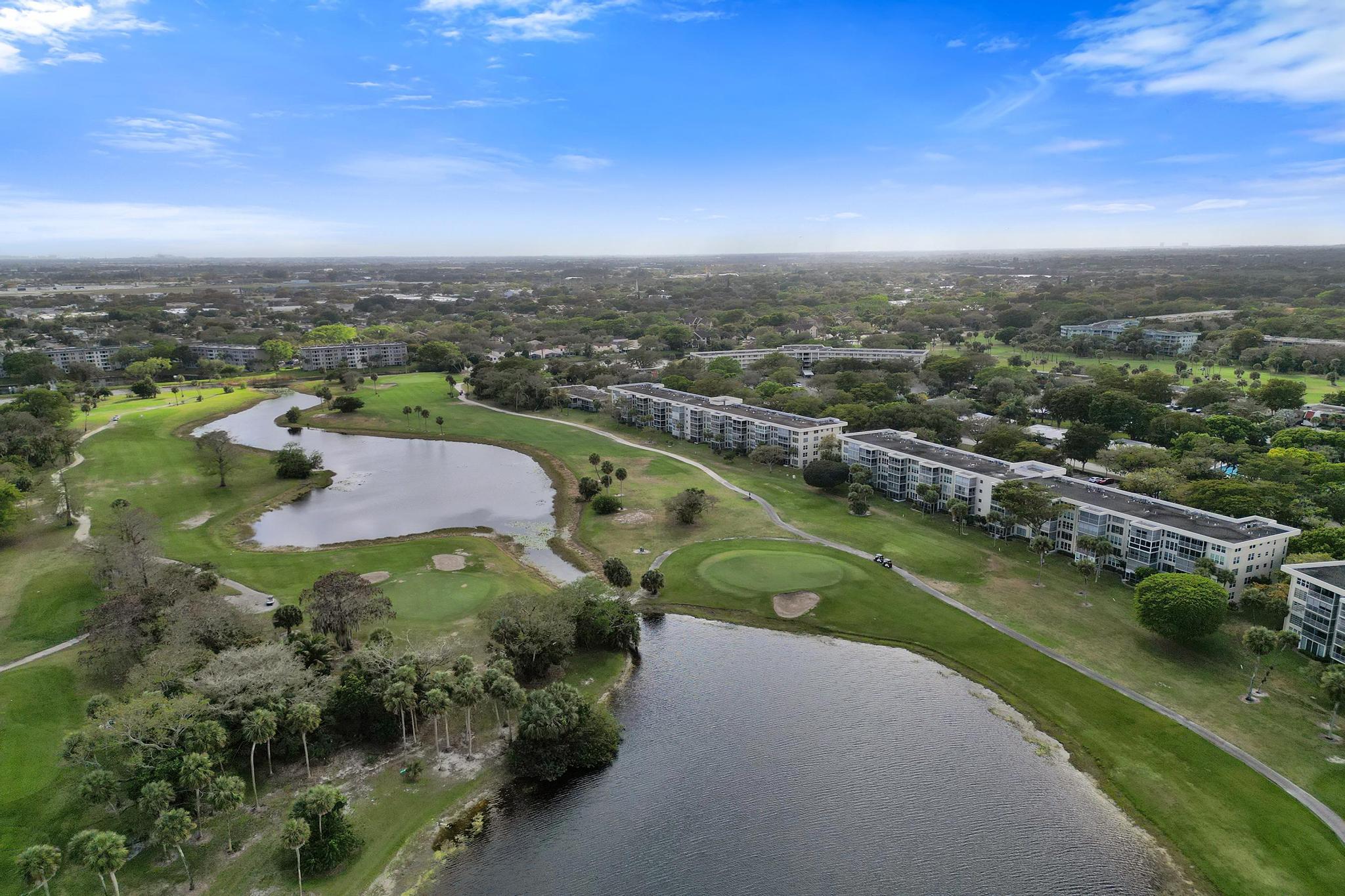 NO 93 PALM-AIRE COUNTRY CLUB - Residential