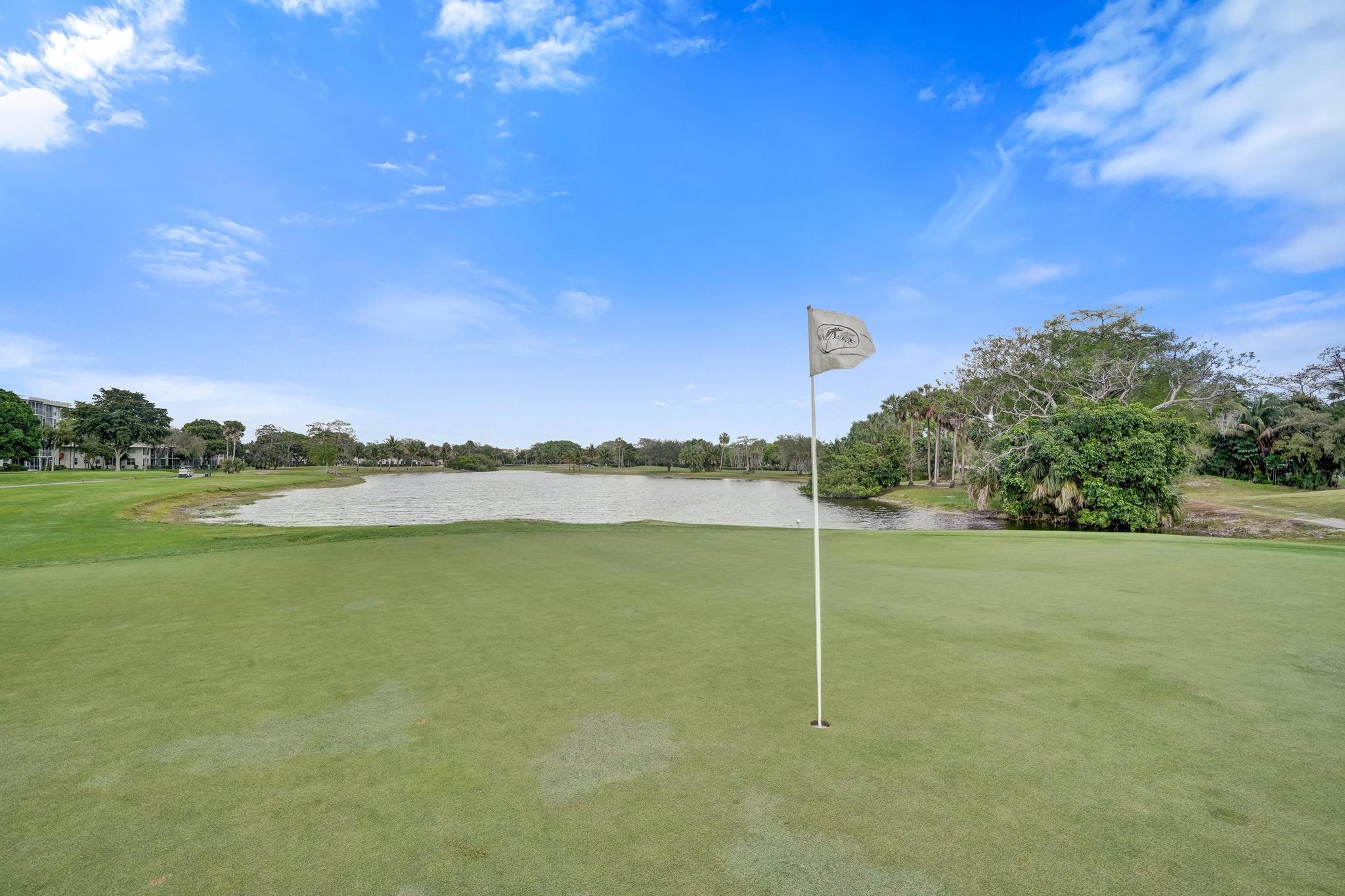 NO 93 PALM-AIRE COUNTRY CLUB - Residential