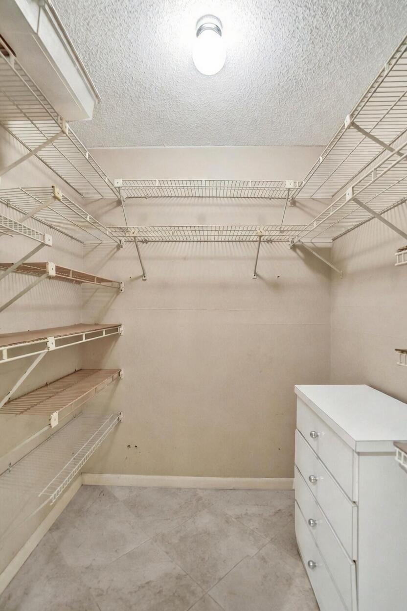 NO 93 PALM-AIRE COUNTRY CLUB - Residential