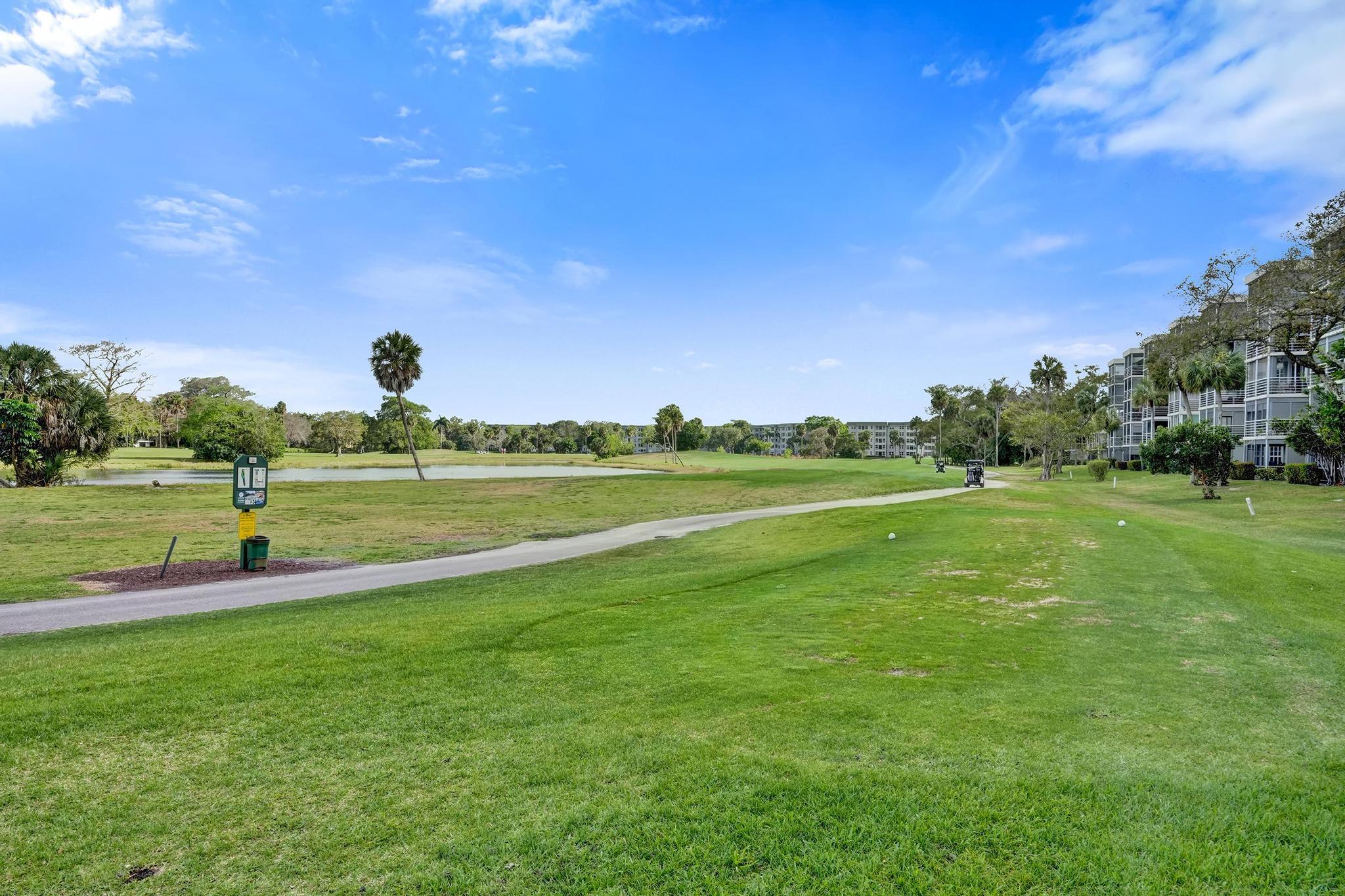 NO 93 PALM-AIRE COUNTRY CLUB - Residential