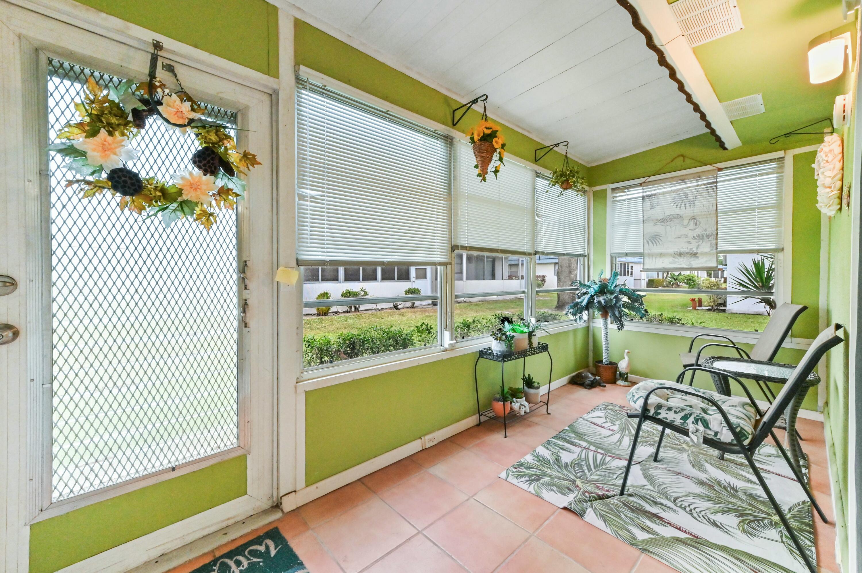 KINGS POINT WATERFORD CONDOS - Residential Lease