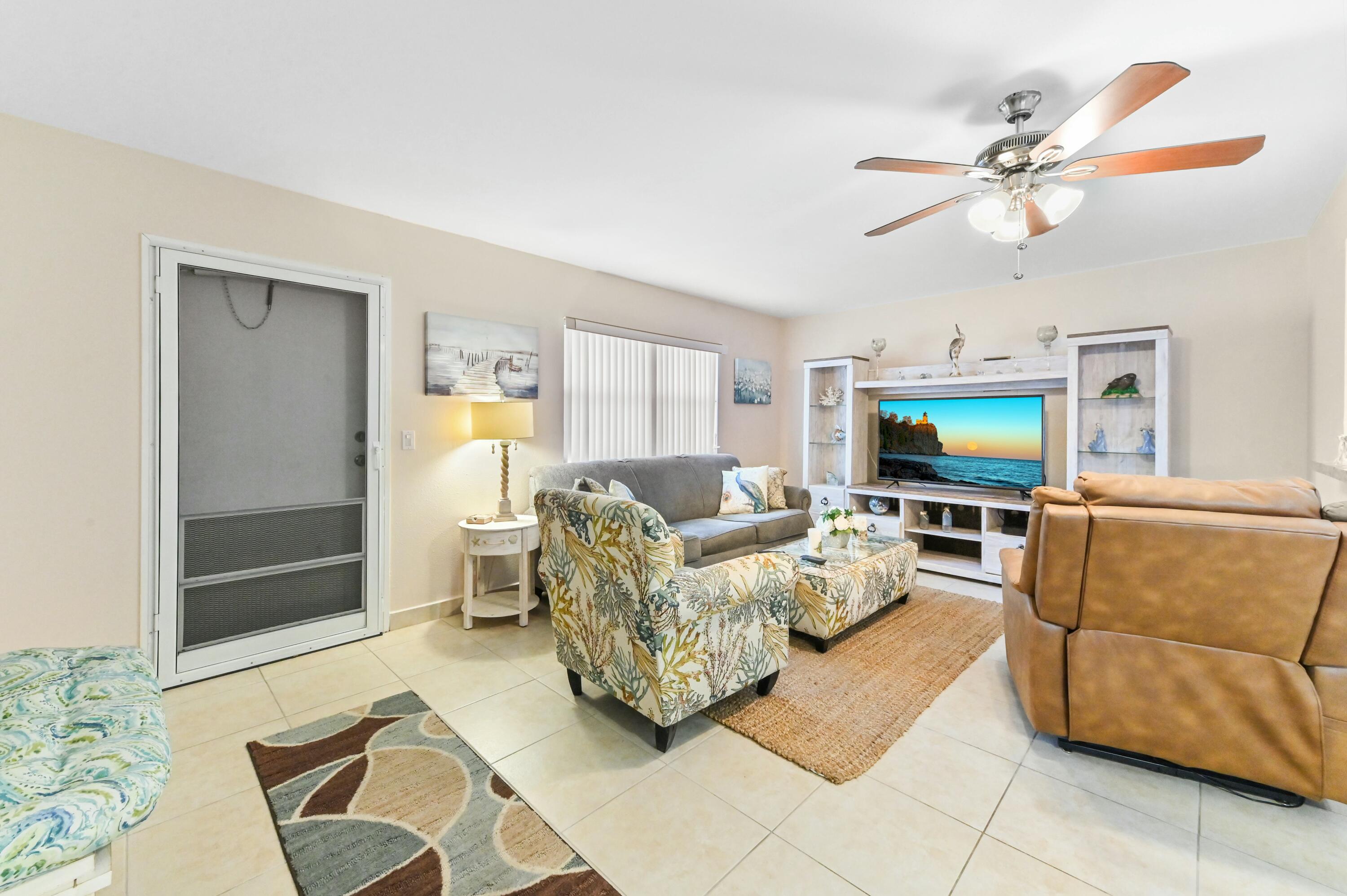 KINGS POINT WATERFORD CONDOS - Residential Lease