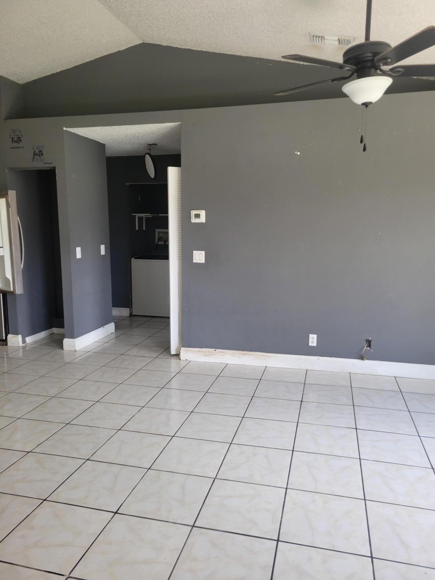 View photos, virtual tours, details... 2837 STONEWAY Lane D