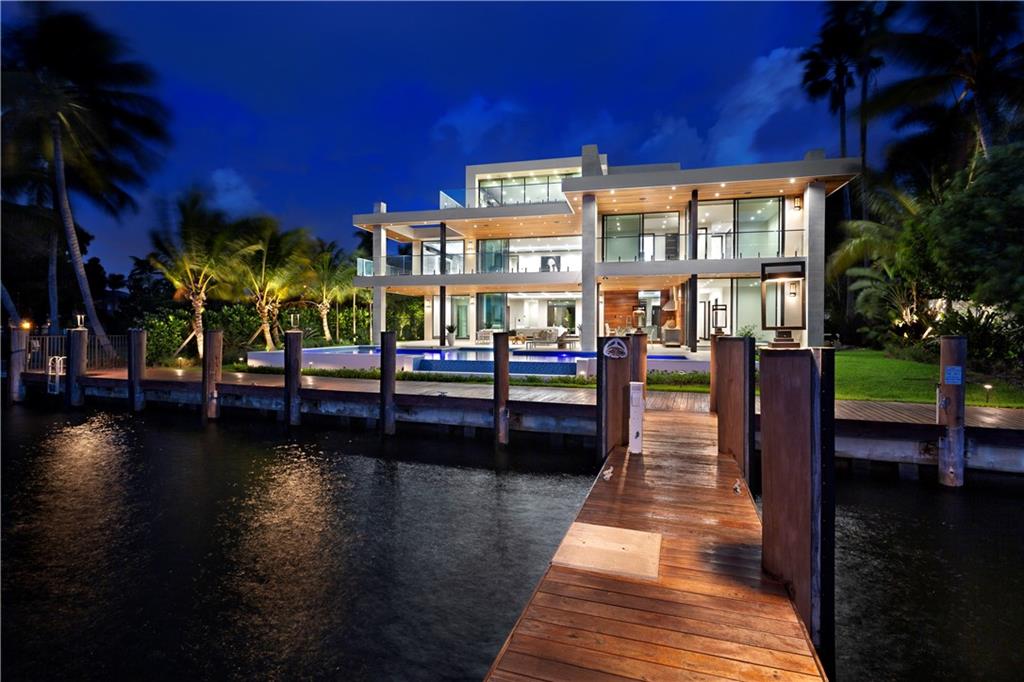 Lucille Island 37-19 B - Residential