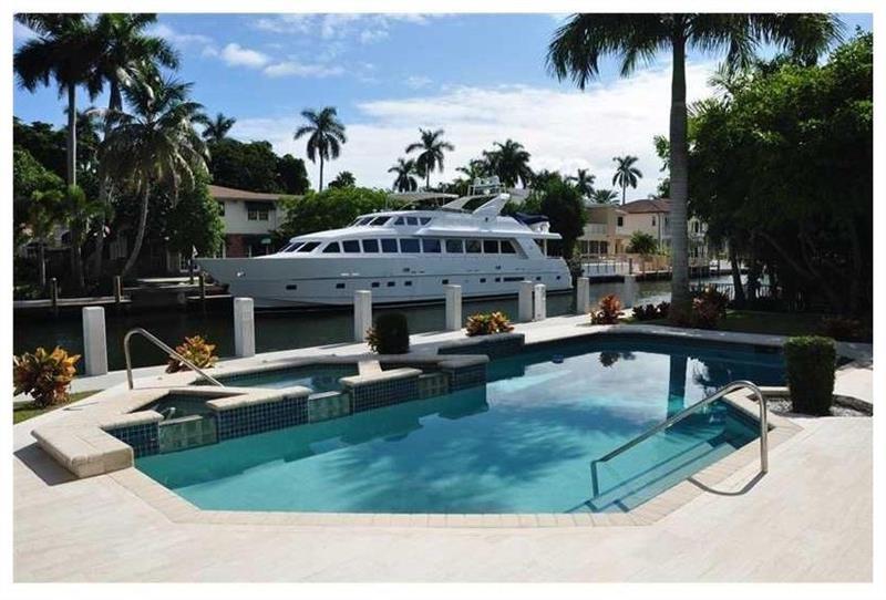 CORAL ISLES - Residential