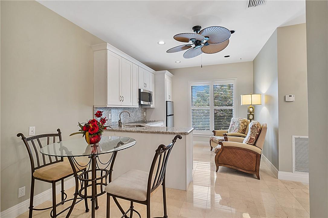 CORAL ISLES - Residential