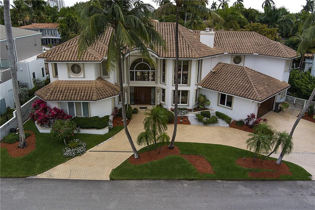 CORAL ISLES - Residential