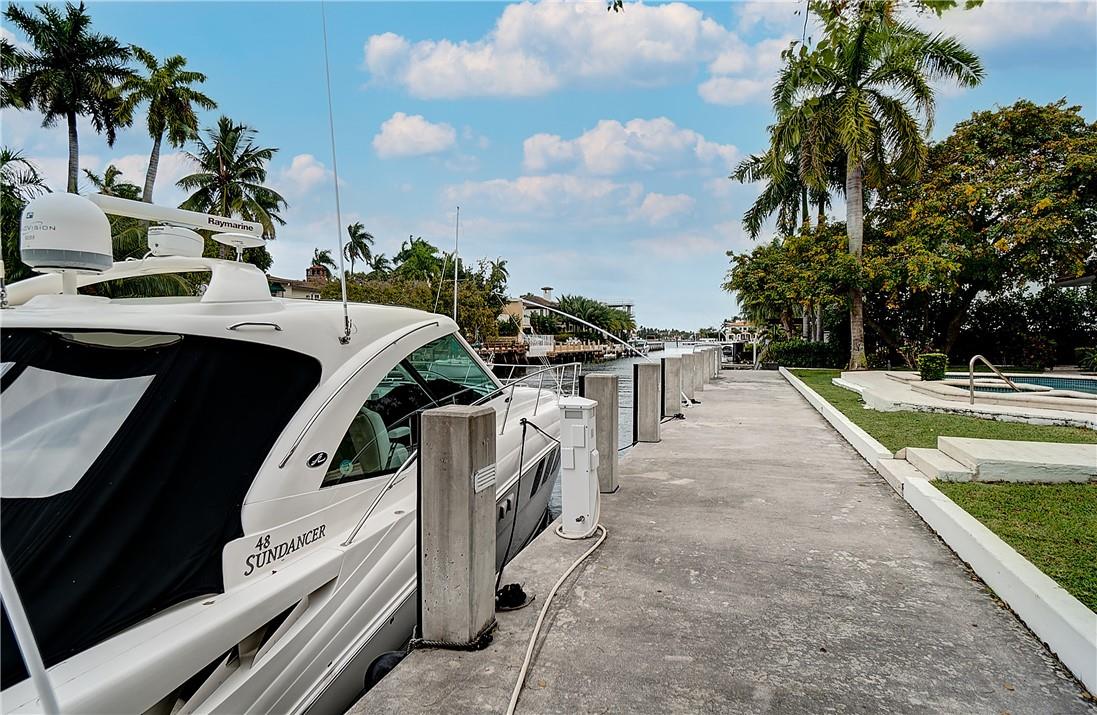 CORAL ISLES - Residential