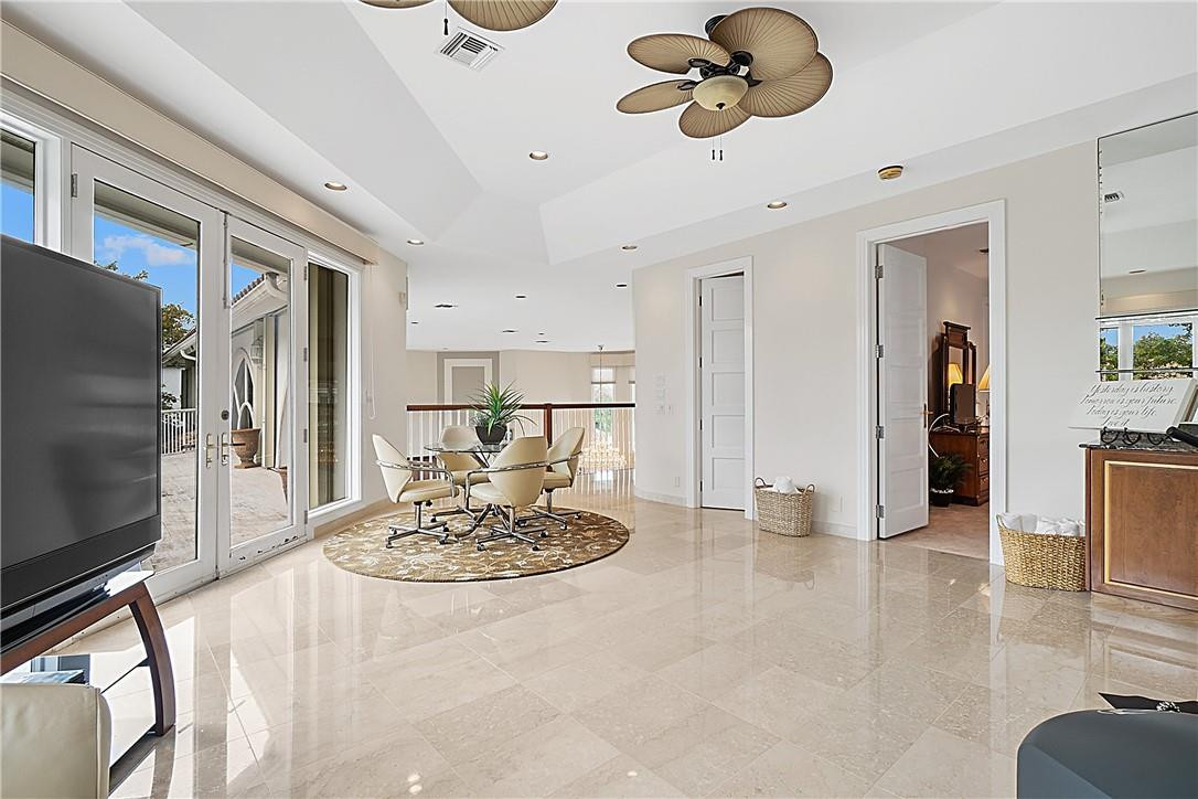 CORAL ISLES - Residential