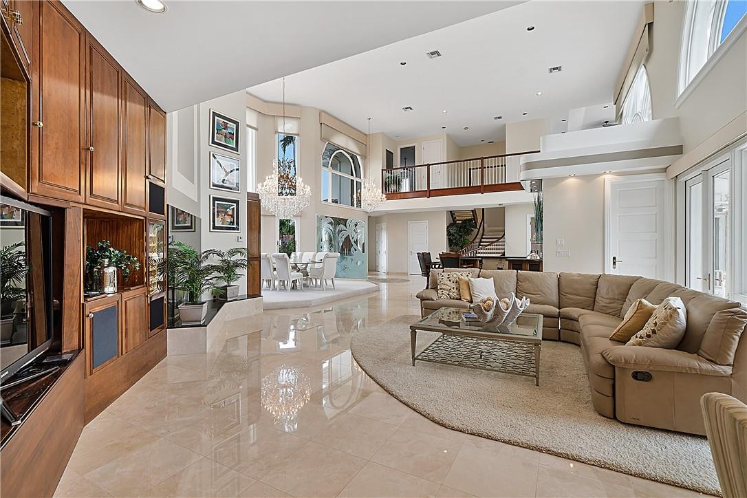 CORAL ISLES - Residential