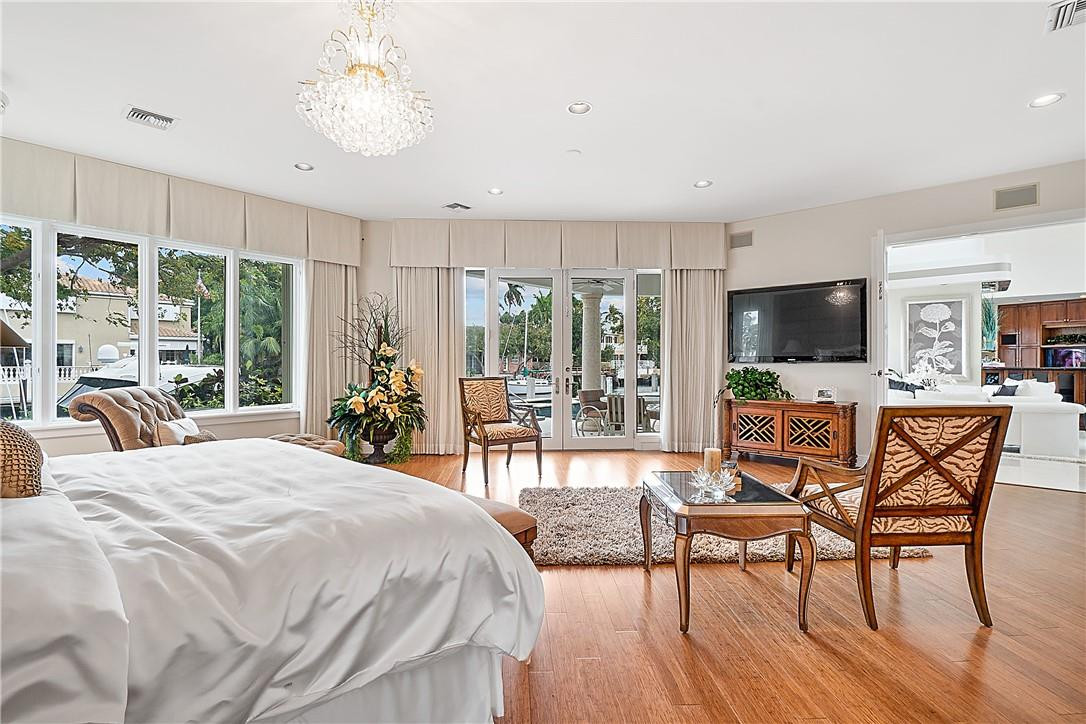 CORAL ISLES - Residential