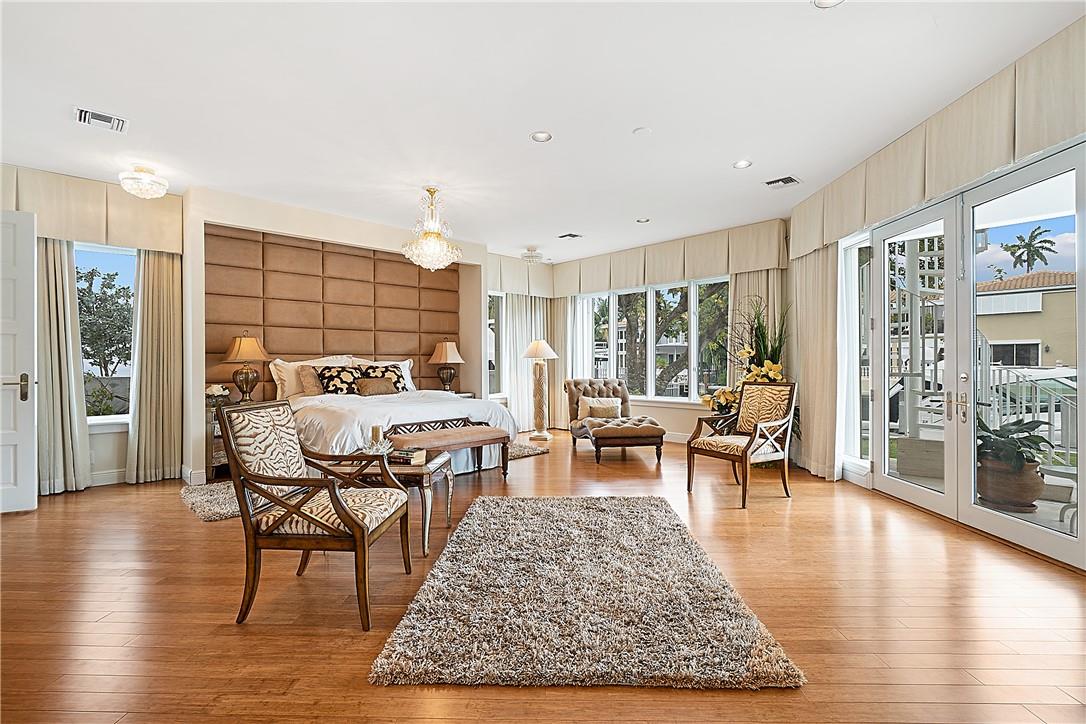 CORAL ISLES - Residential