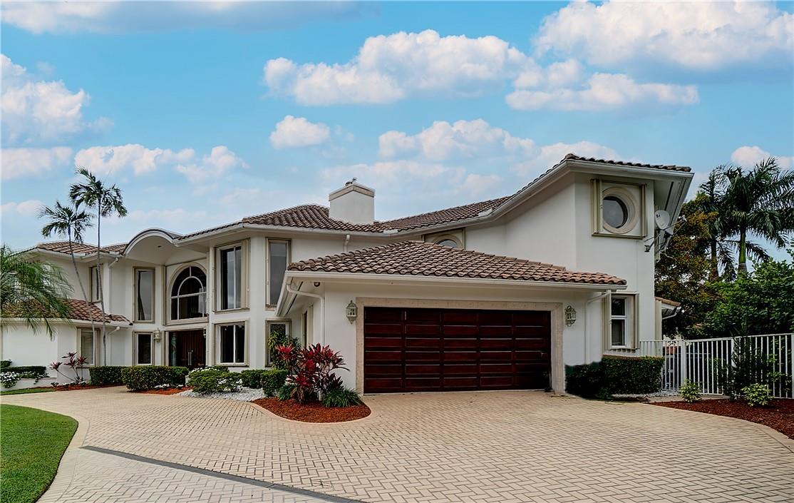 CORAL ISLES - Residential