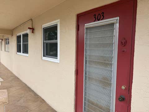 Tiny photo for 1035 COUNTRY CLUB Drive #303, Margate, FL 33063 (MLS # B26053973)