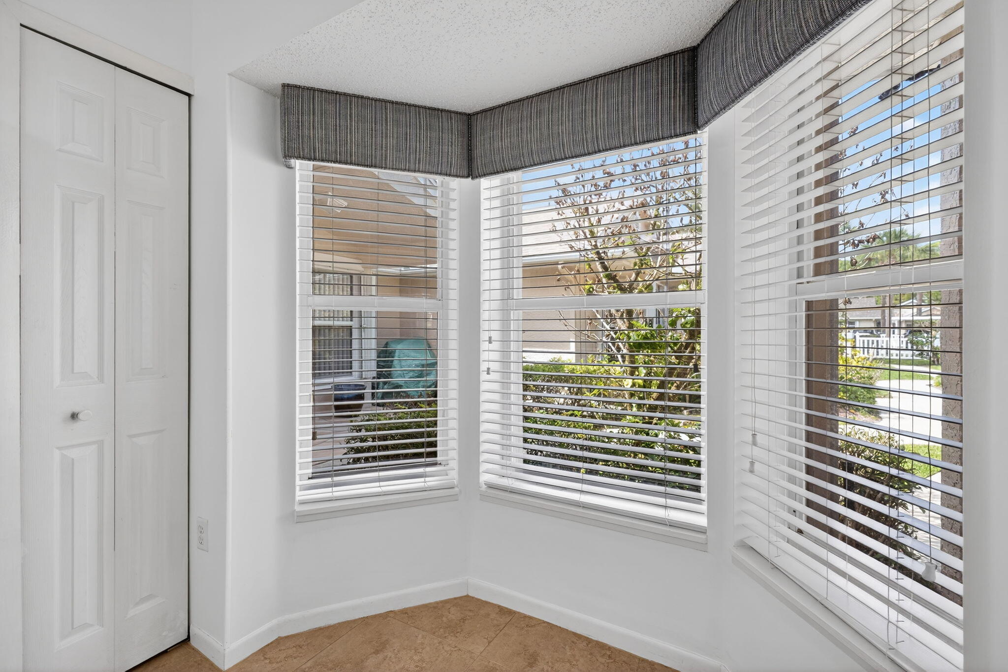 KINGS ISLE PHASE III - Residential