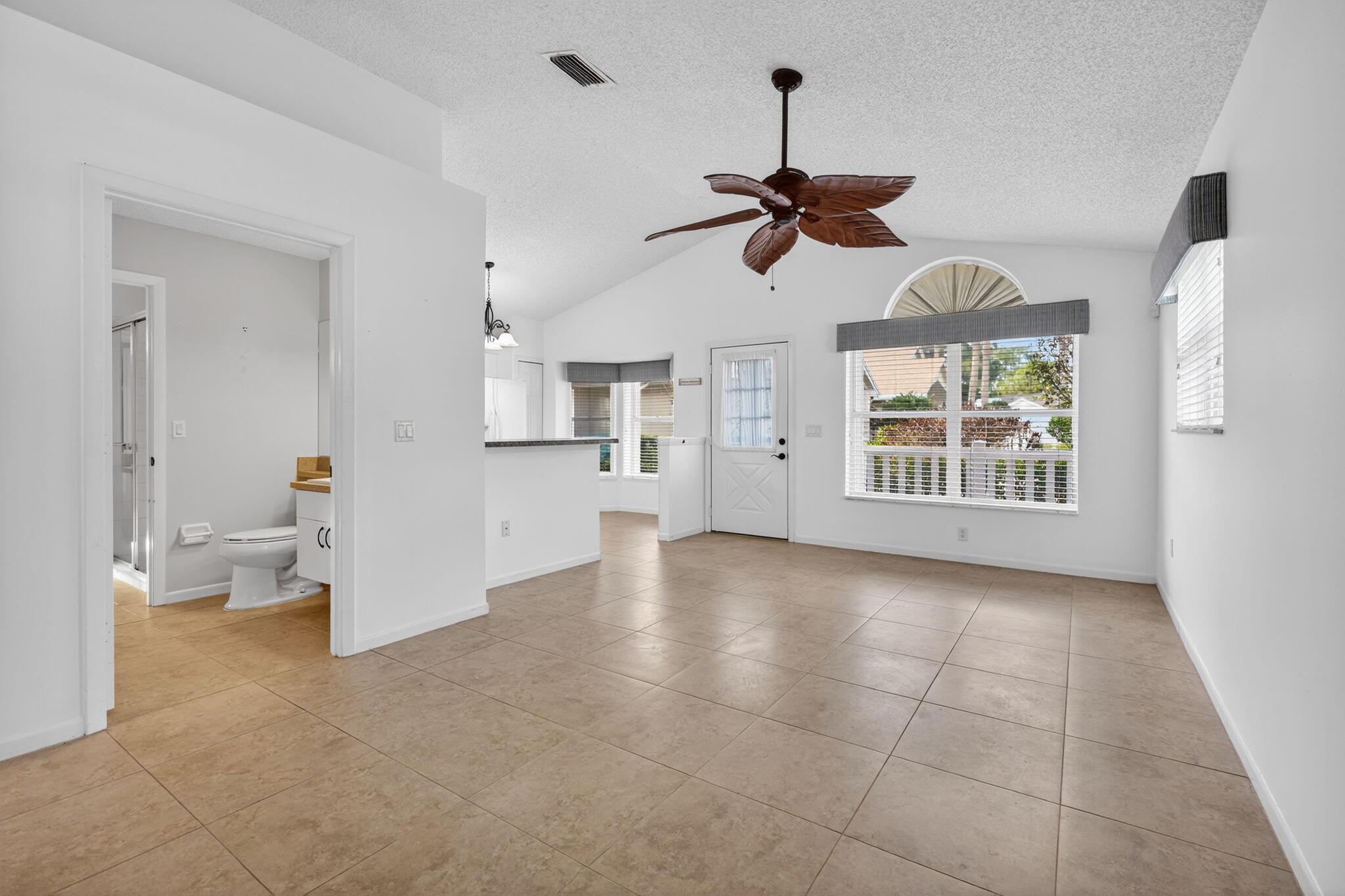 KINGS ISLE PHASE III - Residential