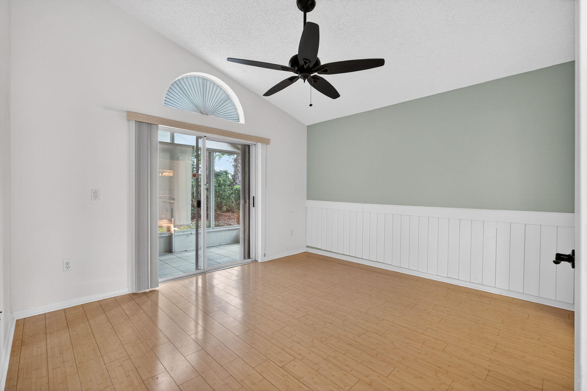 KINGS ISLE PHASE III - Residential