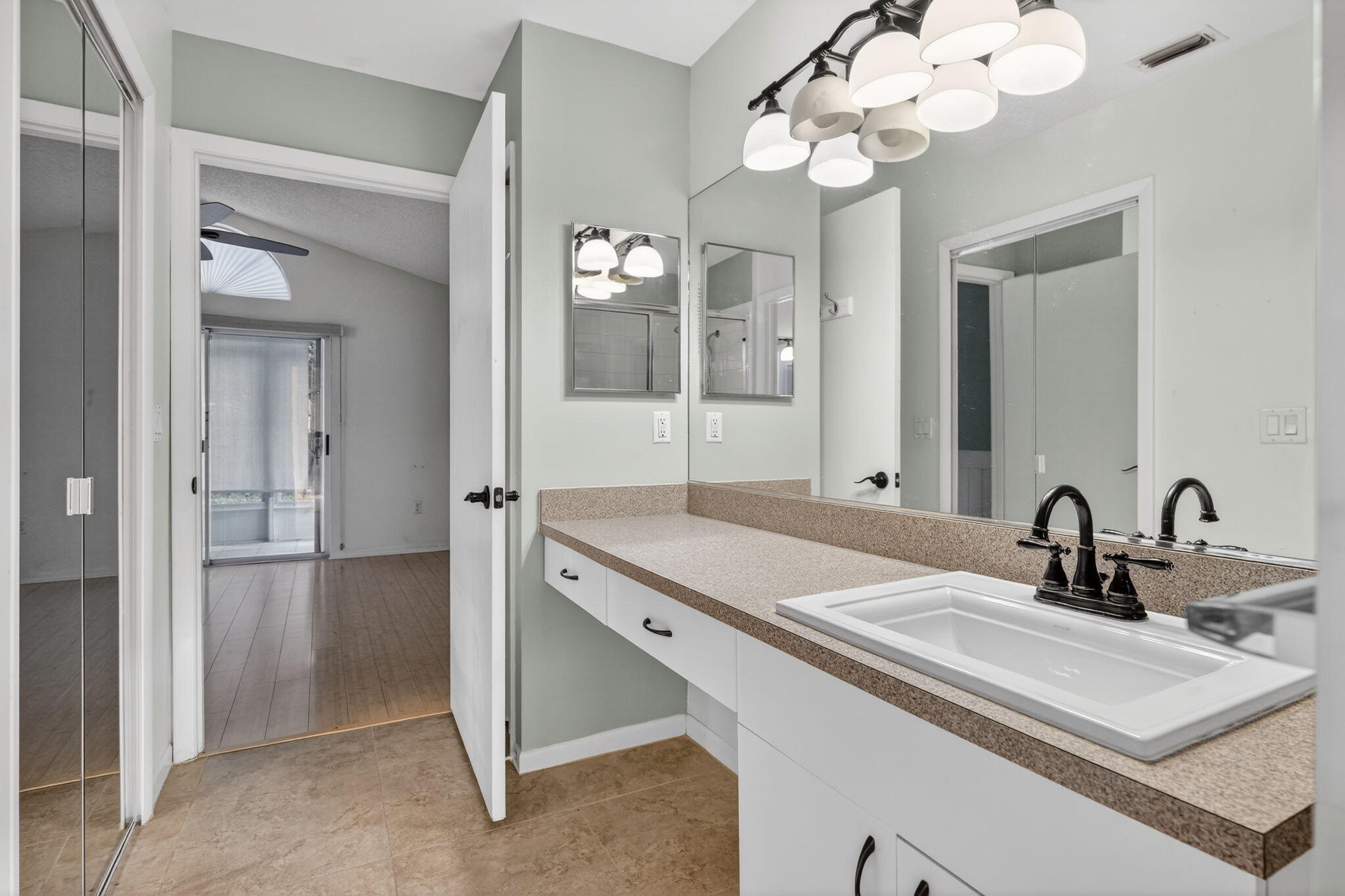 KINGS ISLE PHASE III - Residential