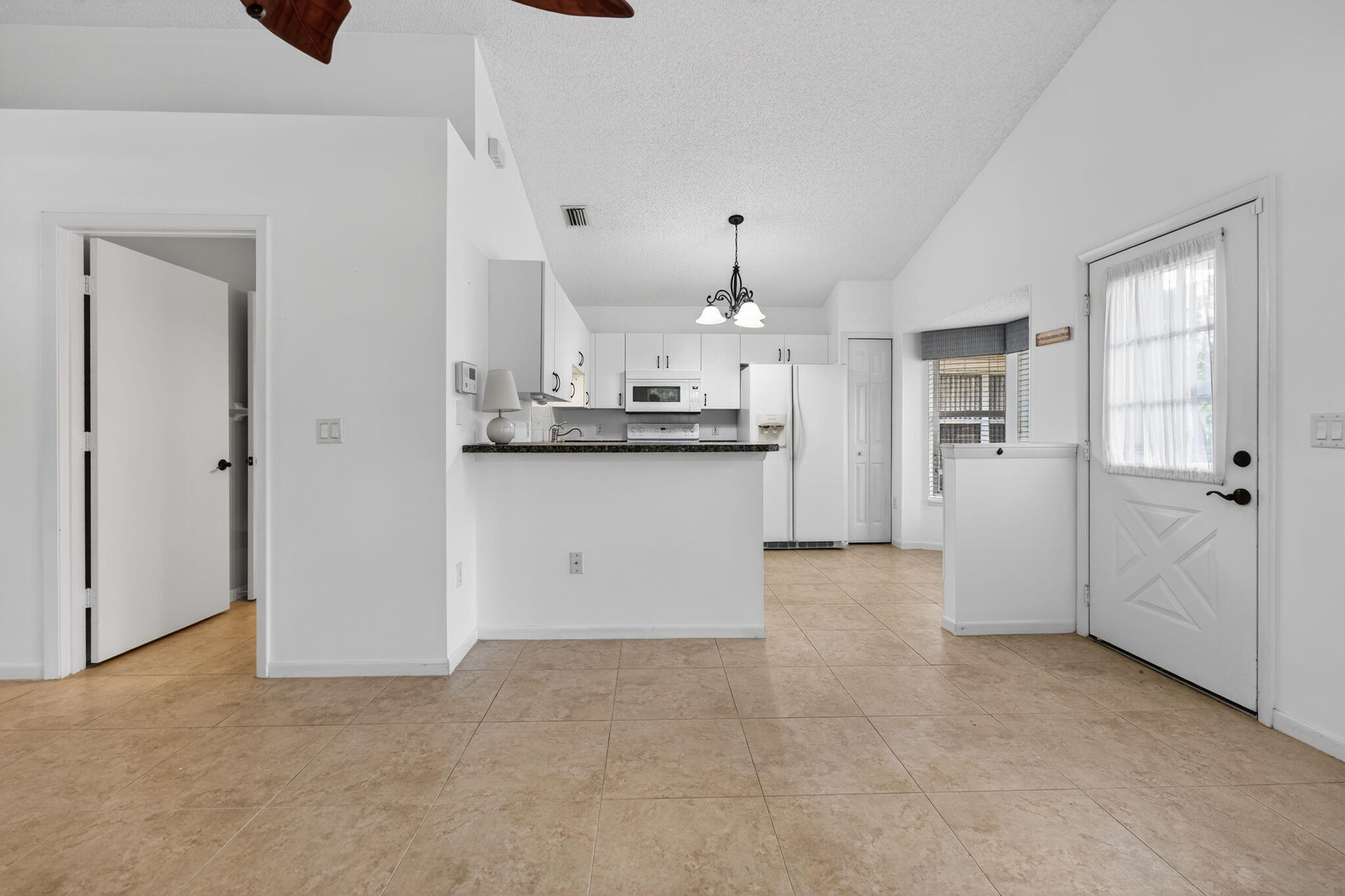 KINGS ISLE PHASE III - Residential