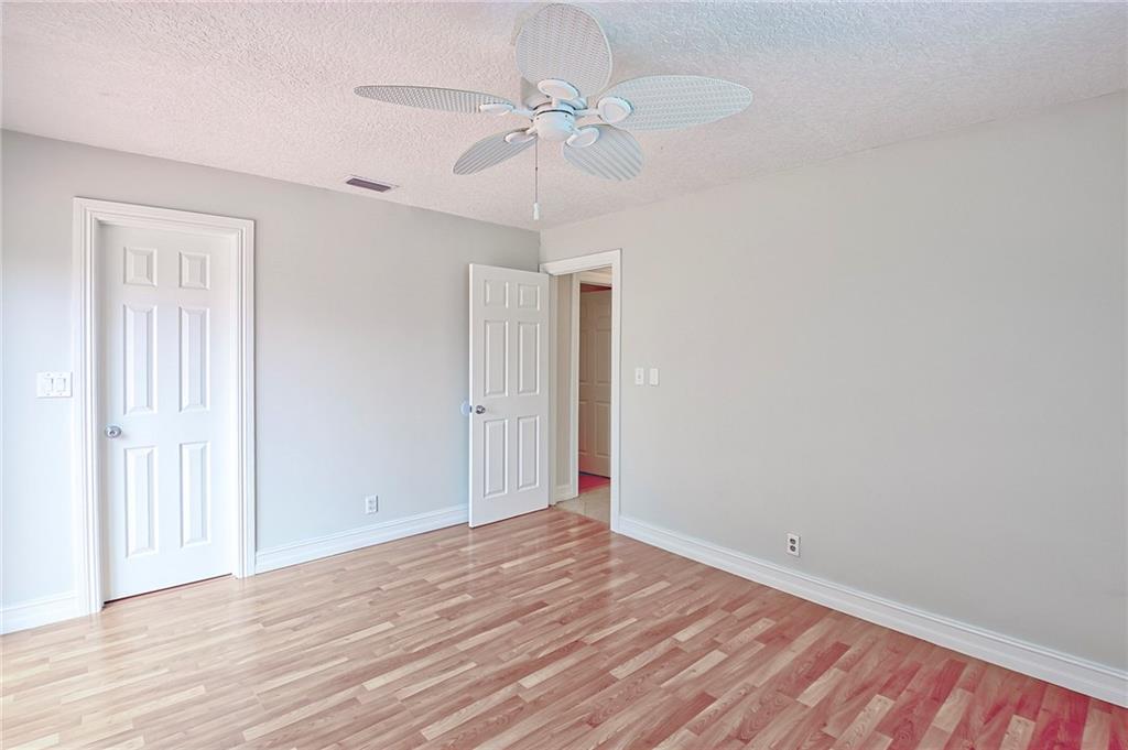 RAMBLEWOOD - Residential