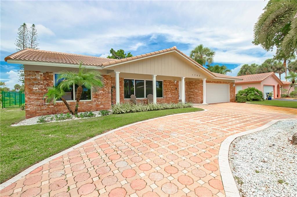 RAMBLEWOOD - Residential