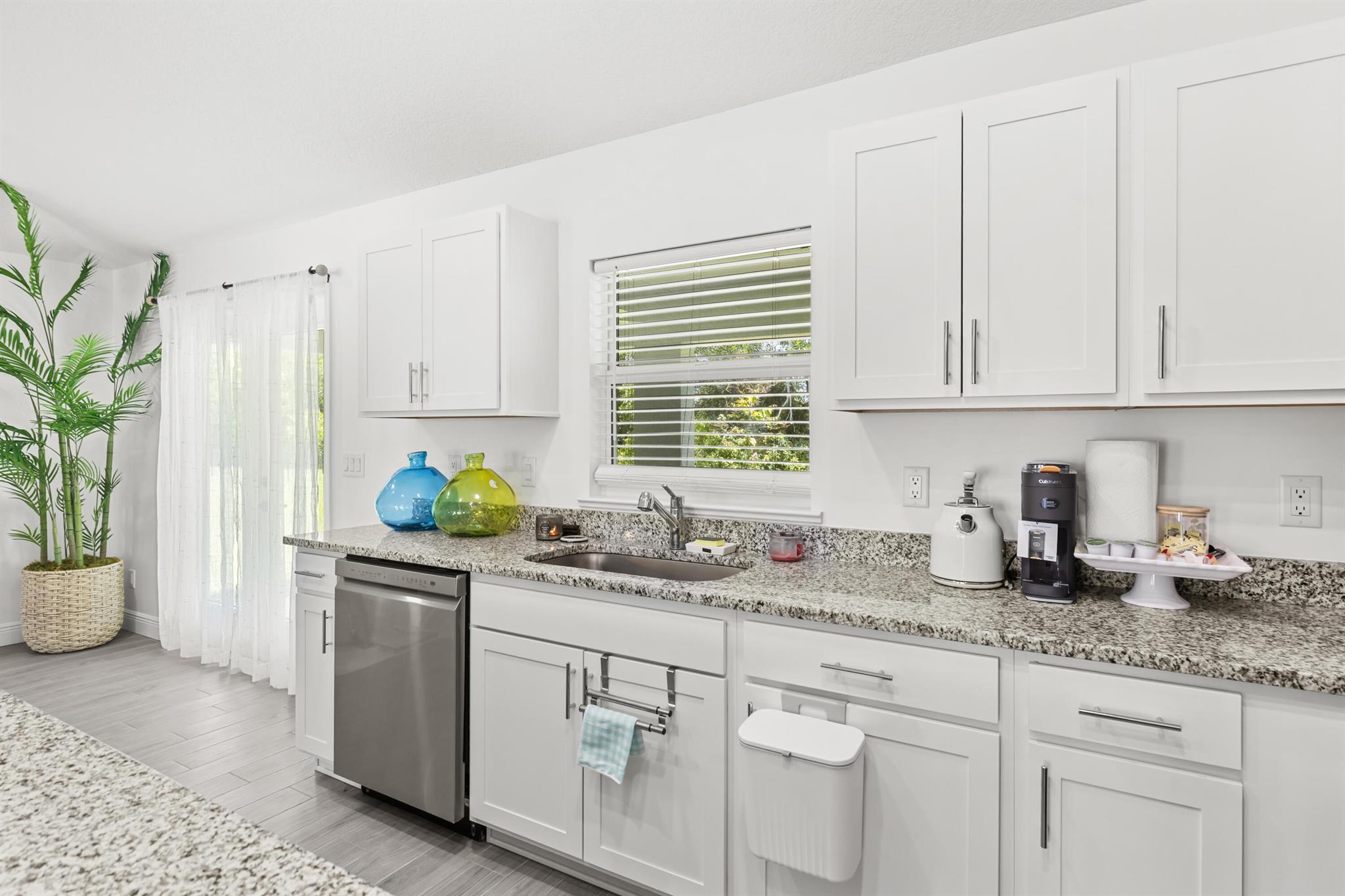 PORT ST LUCIE SECTION 46 - Residential Lease