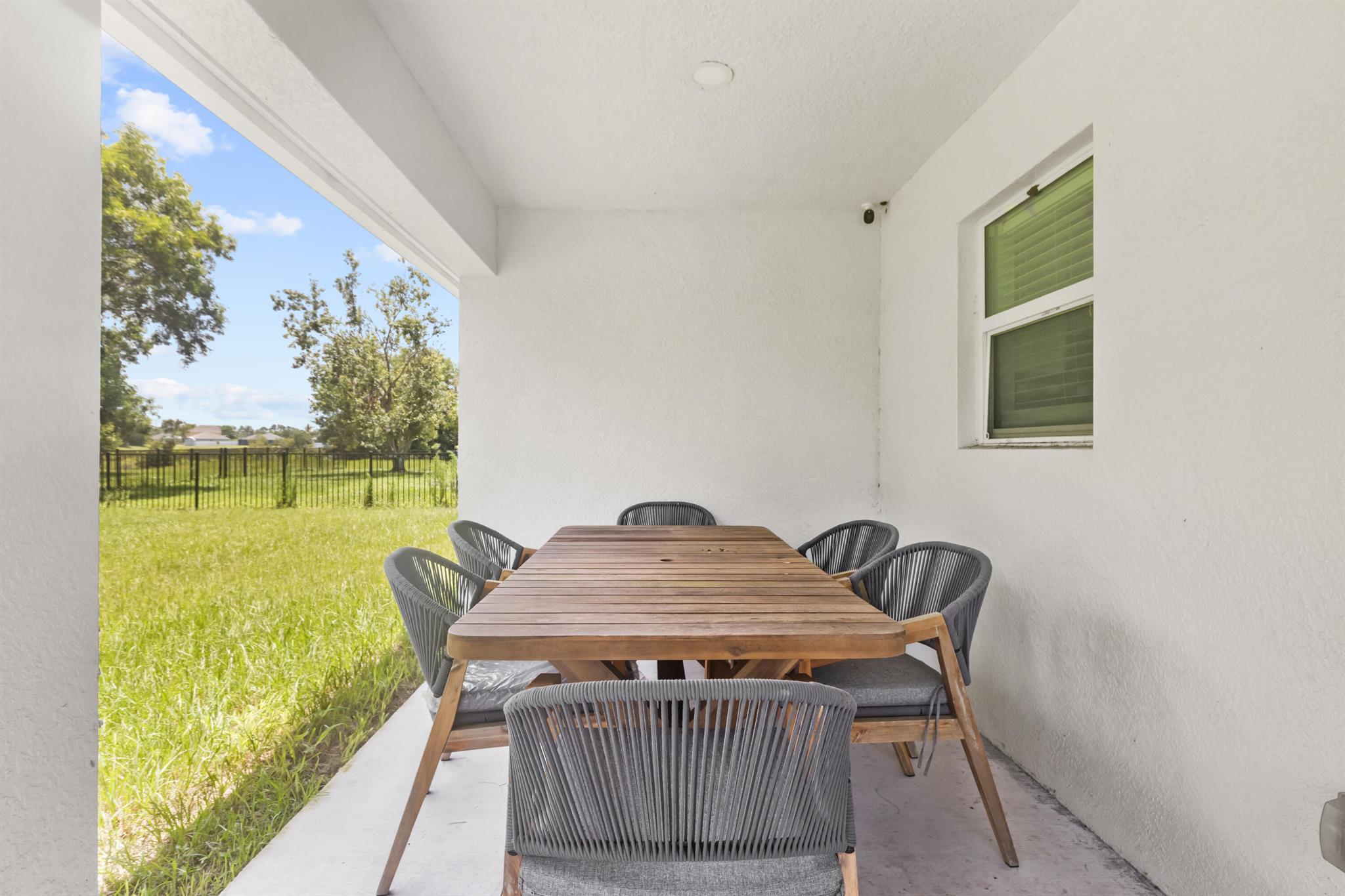 PORT ST LUCIE SECTION 46 - Residential Lease