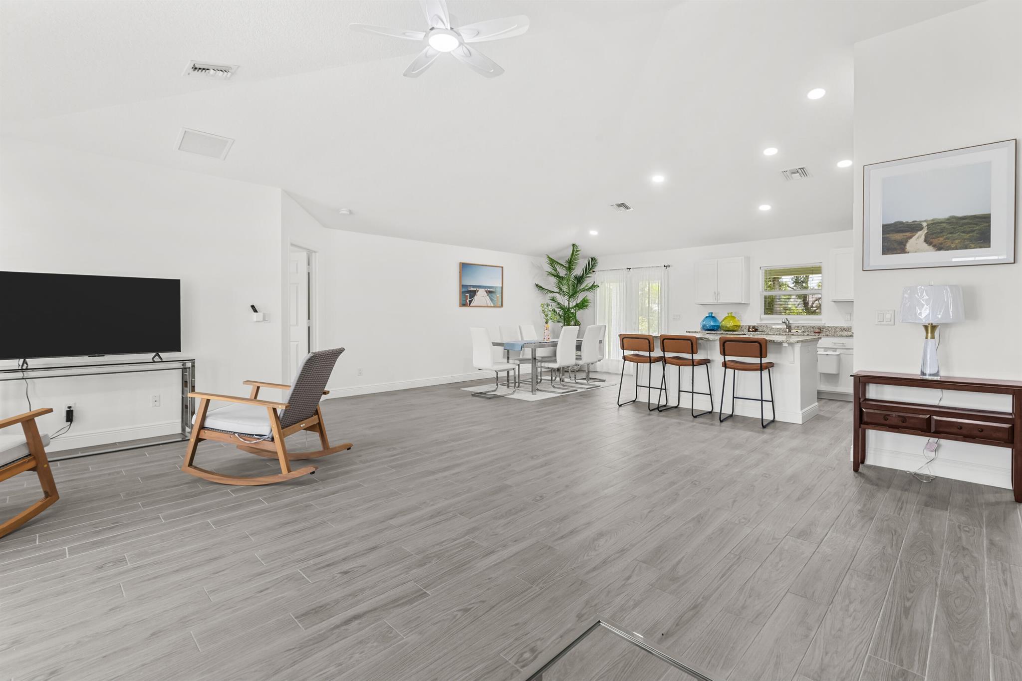 PORT ST LUCIE SECTION 46 - Residential Lease