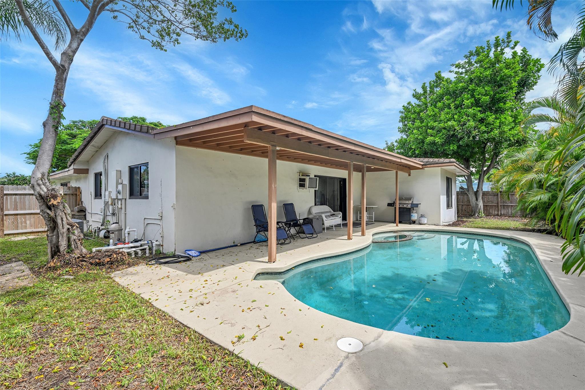 Deerfield Ridge Sec 1 38- - Residential