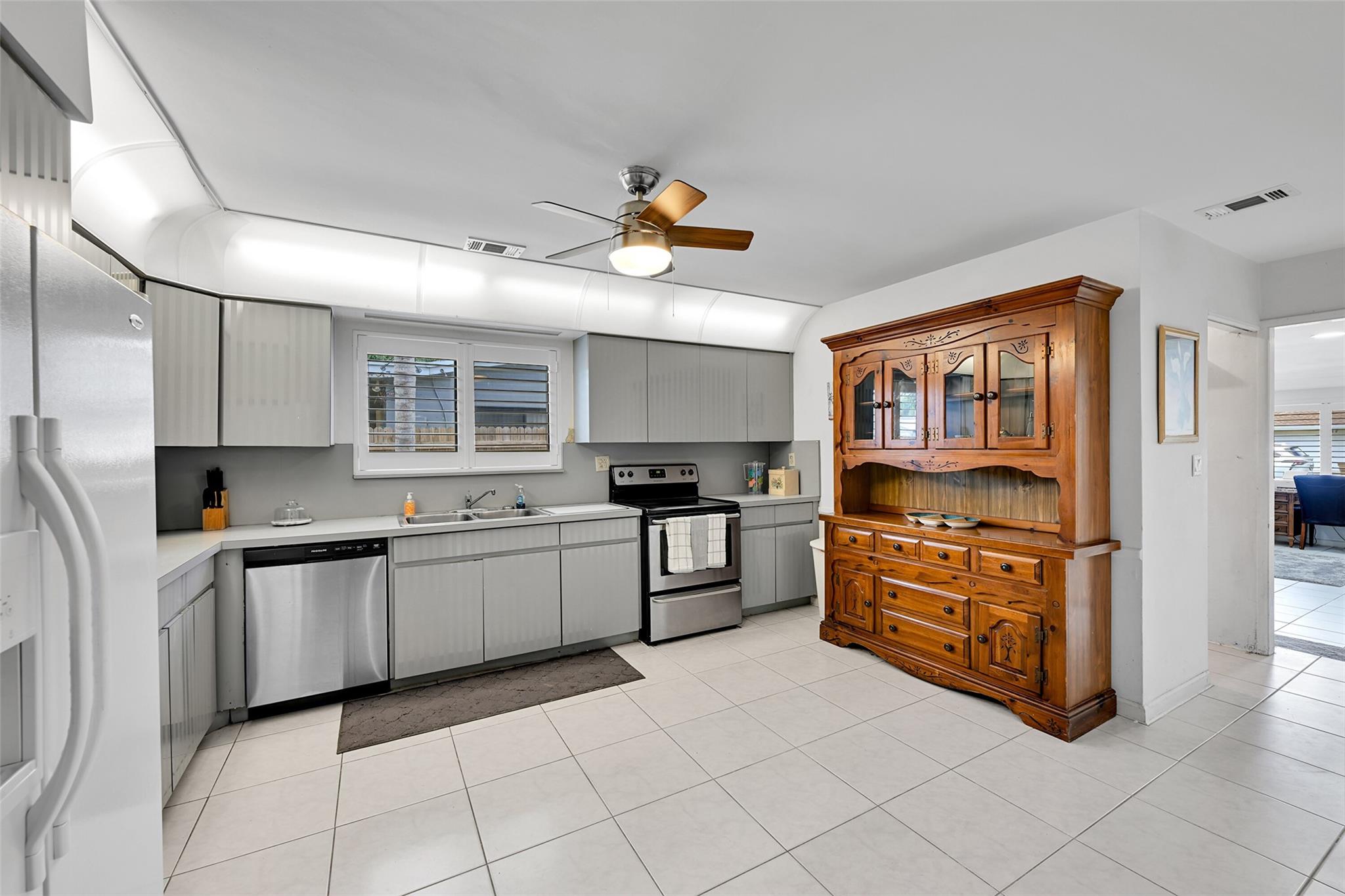 Deerfield Ridge Sec 1 38- - Residential