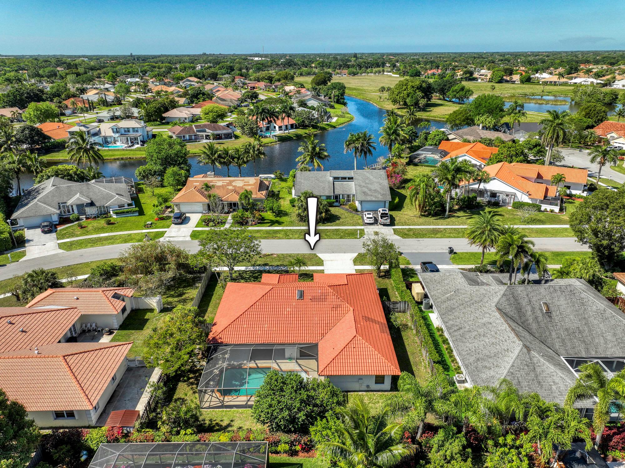 2057 Amesbury Circle