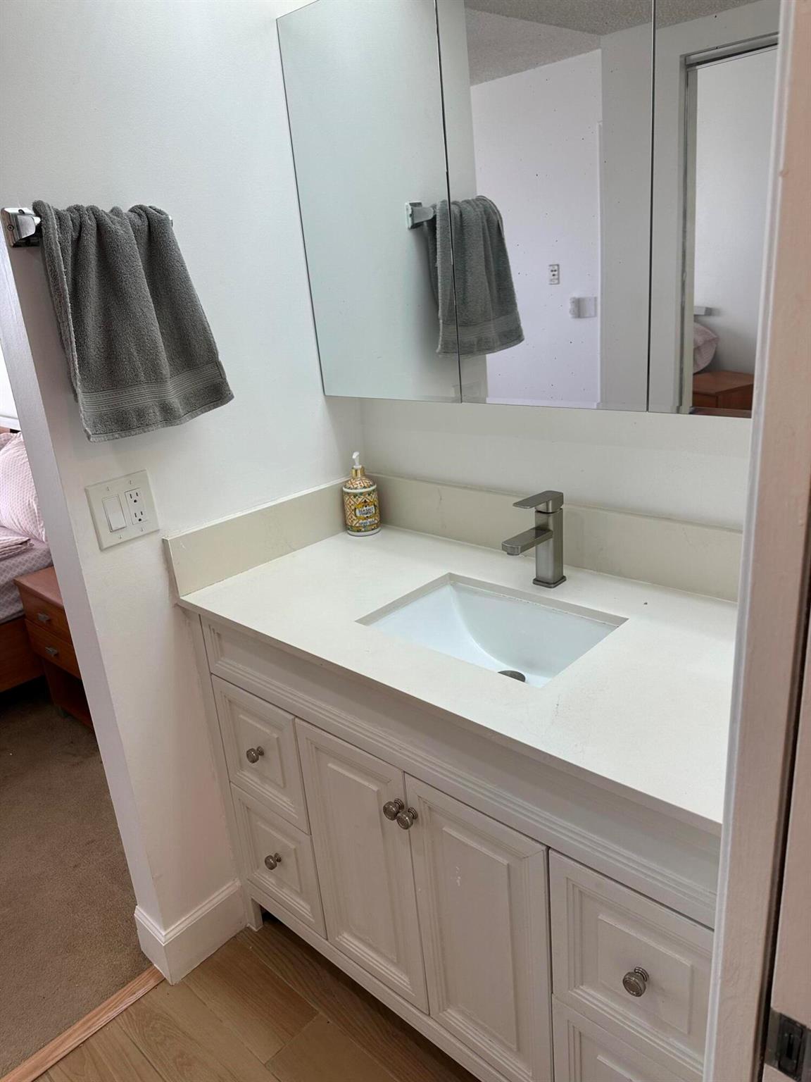 CAMBRIDGE AT CENTURY - Residential Lease